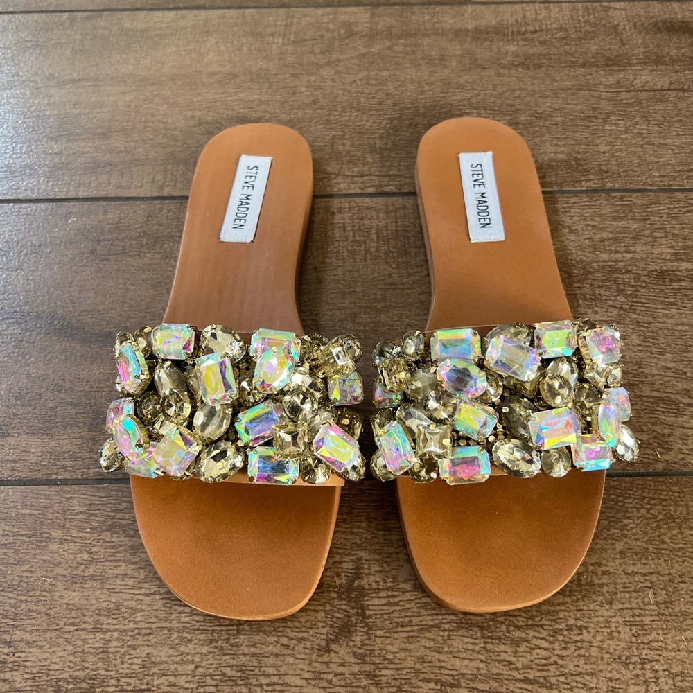 NWT Steve Madden Sandal Tan